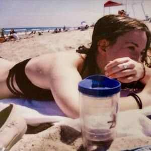 Meet your Posher, Caitlin